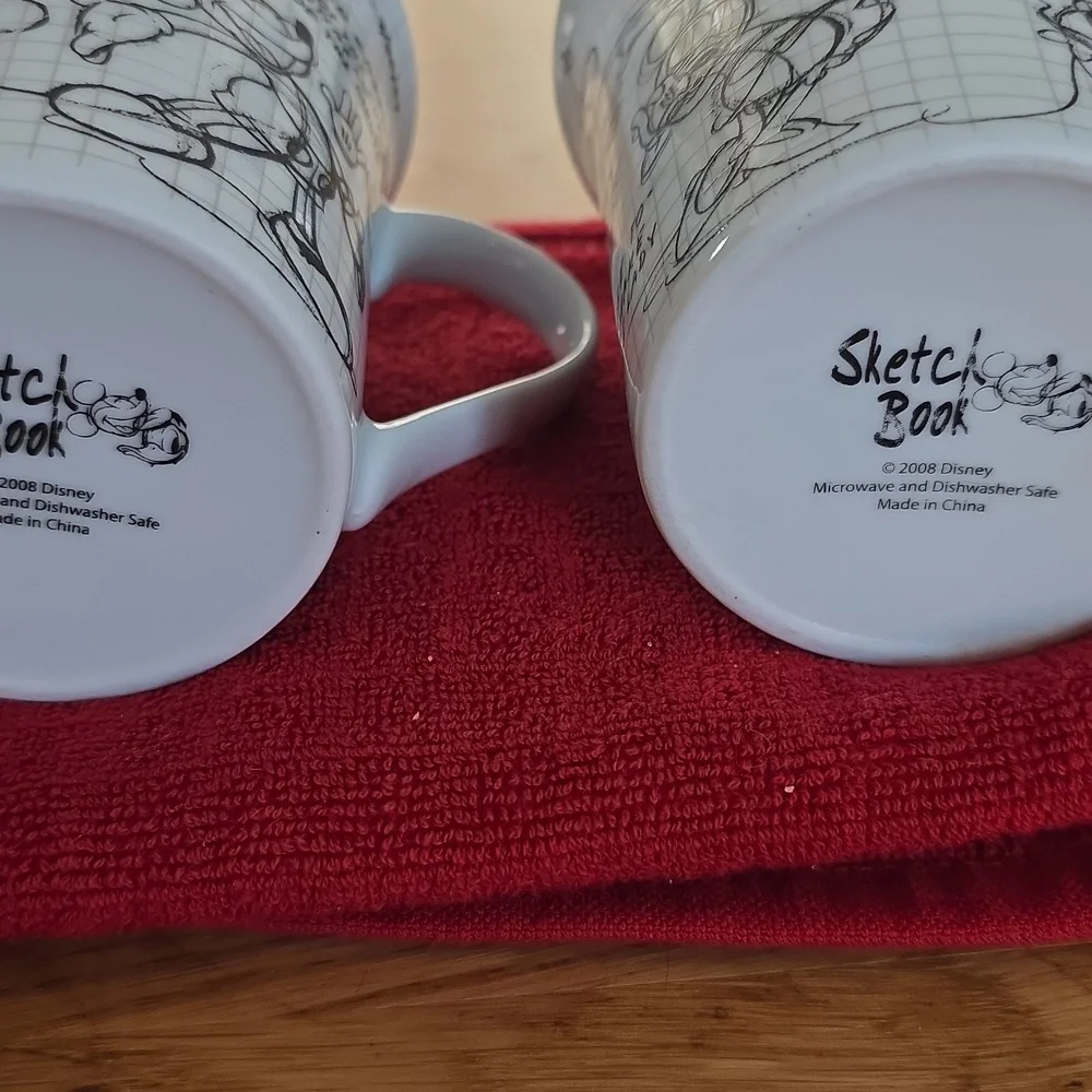 2008 Disney SKETCHBOOK MICKEY & MINNIE MOUSE MUG SET - Picture 6 of 7